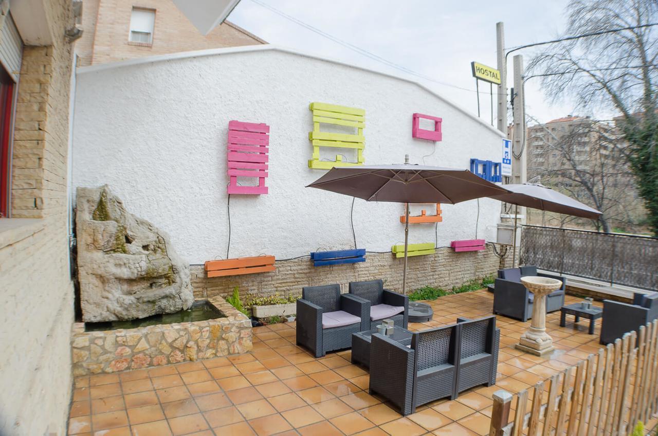Hostal Los Calatravos Alcaniz Exterior foto
