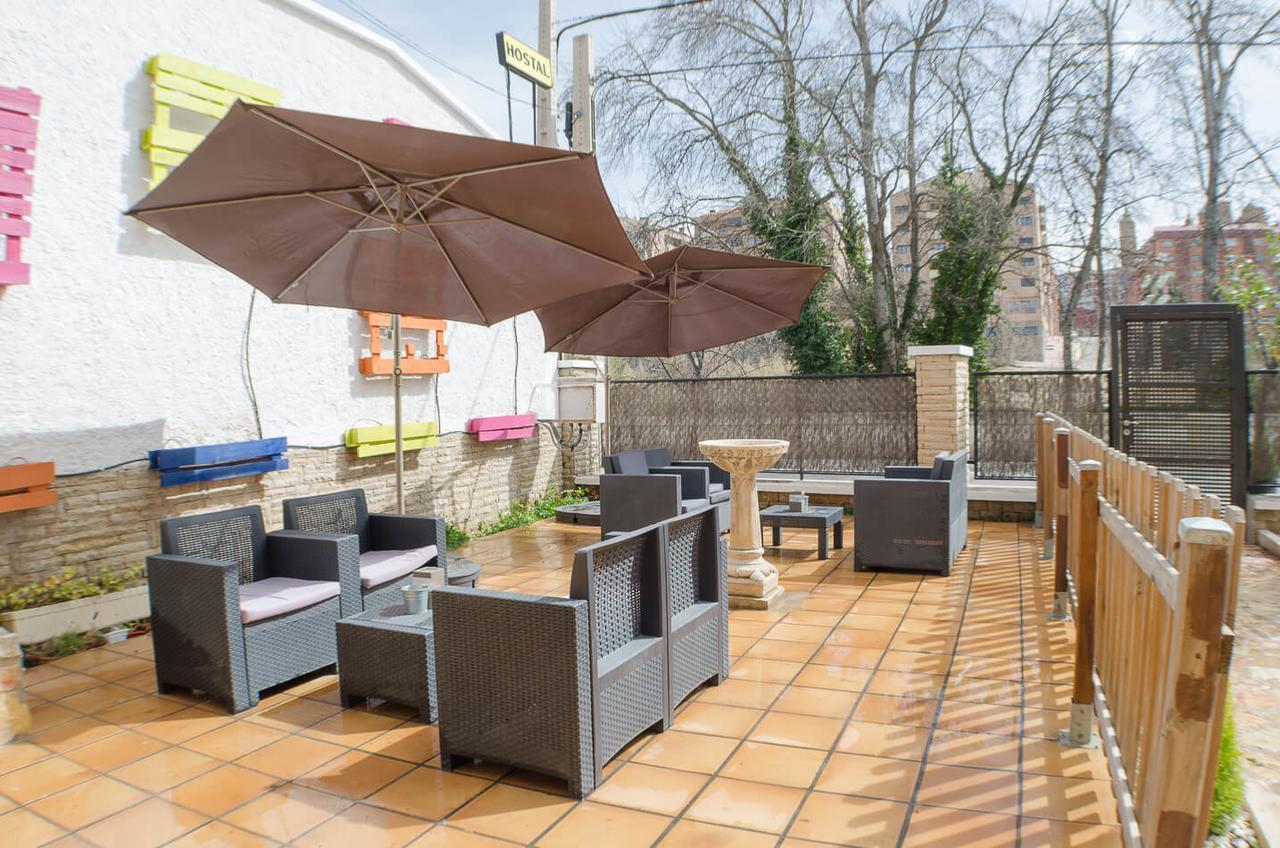 Hostal Los Calatravos Alcaniz Exterior foto